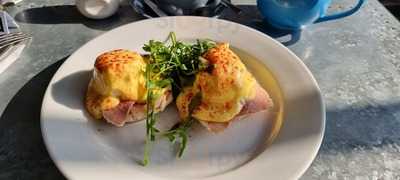 The Cow Shed @ Fraisthorpe Beach