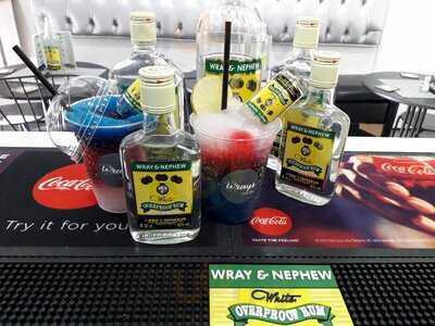 Wrays Cafe Bar