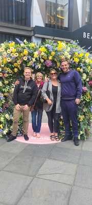 Harvey Nichols Champagne Wow Bar