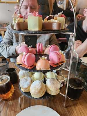 Dreamworld Cakes Patisserie