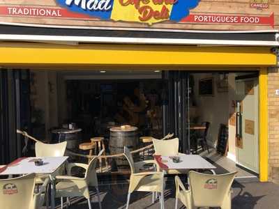 Mad Cafe And Deli