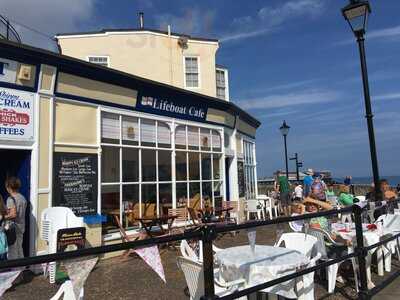 Lifeboat Cafe