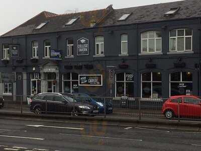 The College Tavern