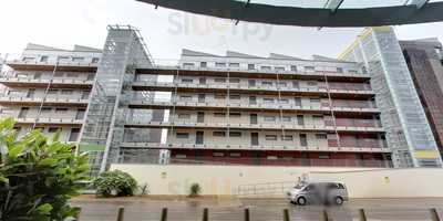 Delia's Restaurant And Bar