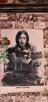 Chantilly Beatles Cafe