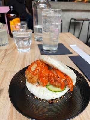 Cocktail Beer Ramen + Bun