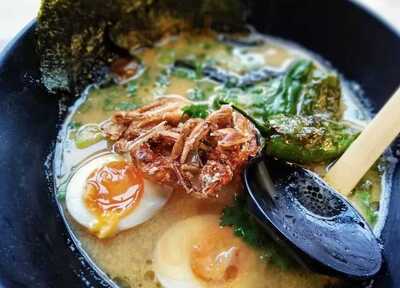 Cocktail Beer Ramen + Bun