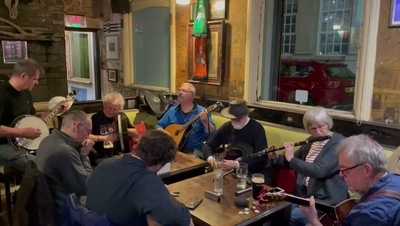 Shenanigans Irish Pub & Restaurant