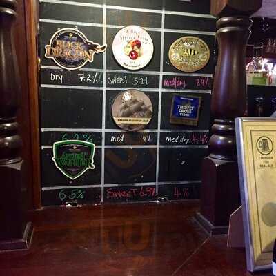 The Crown And Kettle