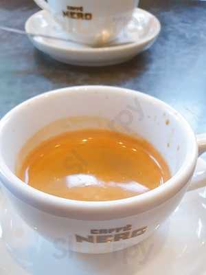 Caffe Nero - Trinity Square