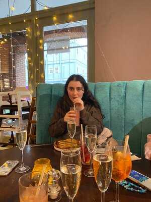 Slug & Lettuce Albert Square