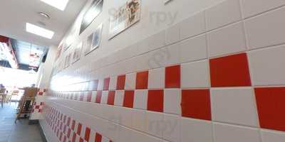 Five Guys Nottingham Showcase