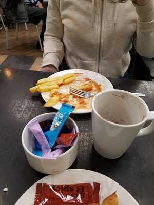 Poundbakery & The Cafe - Liverpool (st Johns)