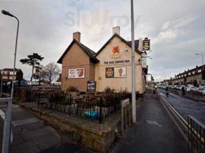 The Cross Inn