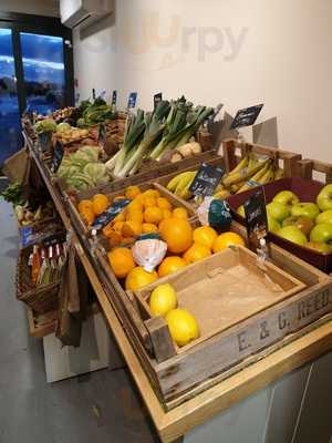 Cedarbarn Farm Shop & Cafe