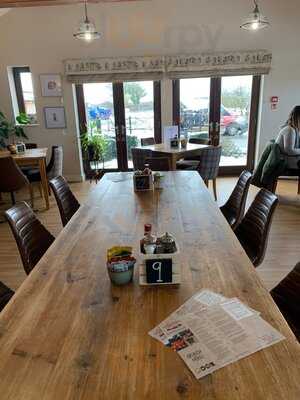 Cedarbarn Farm Shop & Cafe