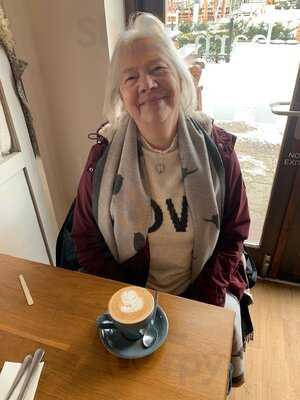 Cedarbarn Farm Shop & Cafe