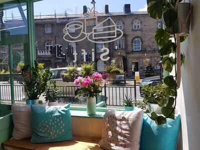 Sift : Cafe & Bakery