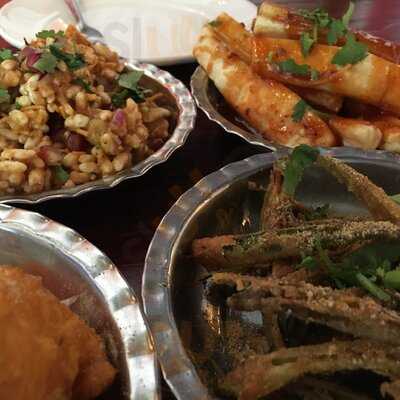 Karobar Indian Street Food & Craft Beers