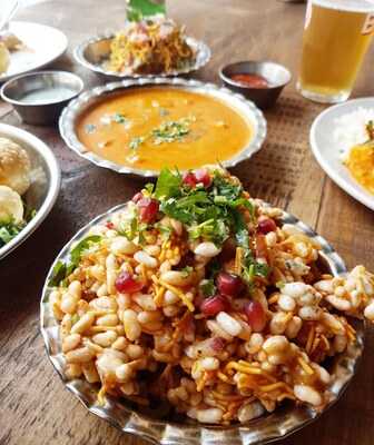 Karobar Indian Street Food & Craft Beers