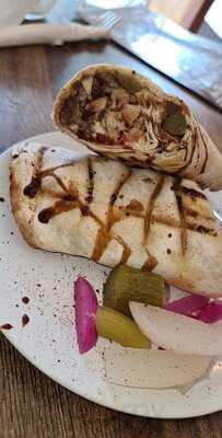 Palmyra Syrian & Lebanese Restaurant