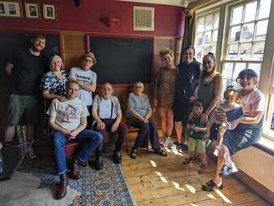 The Poets Ale And Smoke House