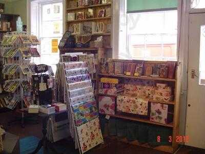 Ceres Bookshop And Tearoom