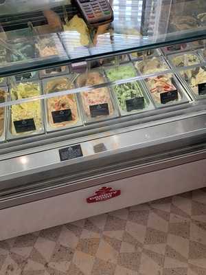 Groovy Moo Fresh Artisan Gelato - Howden