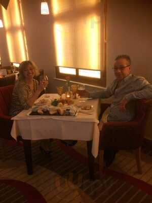 Strollers Restaurant