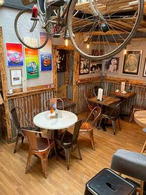 About Time, Espresso Bar & Cocktail Bar