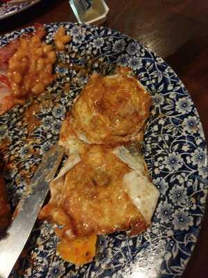 The Red Lion - Jd Wetherspoon, Public House