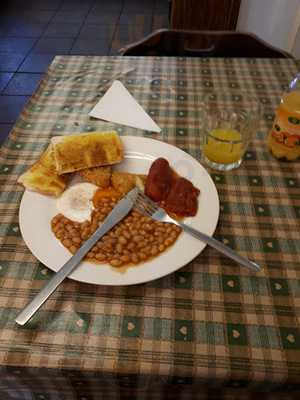 George's Cafe & Restaurant