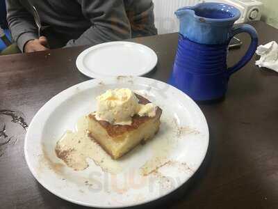 The Greedy Greek Deli