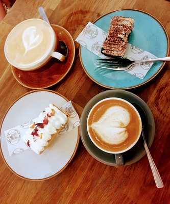 Arcade Coffee & Food