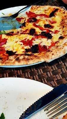 Nonno's Pizza And Plates