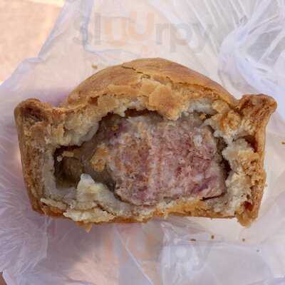 Huddlestons Butchers