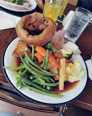 The George Carvery