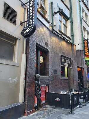 Wall Of Fame Bar & Kitchen