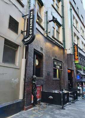 Wall Of Fame Bar & Kitchen