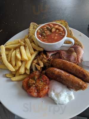 Duke's Burger & Shake Bar