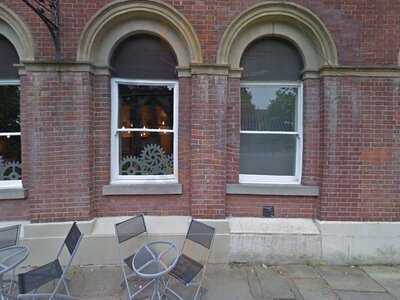 Photo 3
