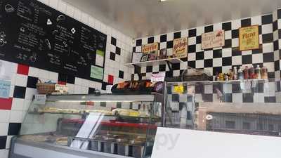 Pams Pantry Formerly The Crusty Corner