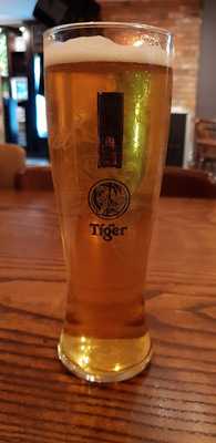 Parliament Bar And Kitchen