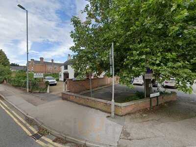 Double Dragon Cantonese Restaurant