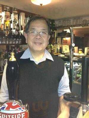 Dukes Head Tham's Restaurant & Bar