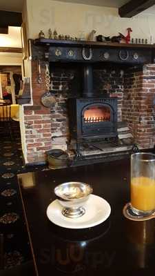 Dukes Head Tham's Restaurant & Bar