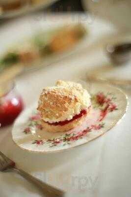 Lazy Daisy's Vintage Tea Party