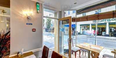 Bella Bar Restaurant