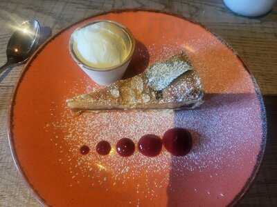 Ego At The Wellington, Shadwell