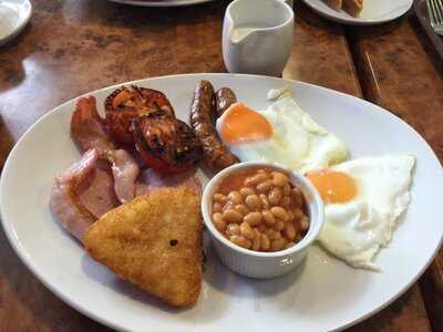 Treetops Pooley Bridge